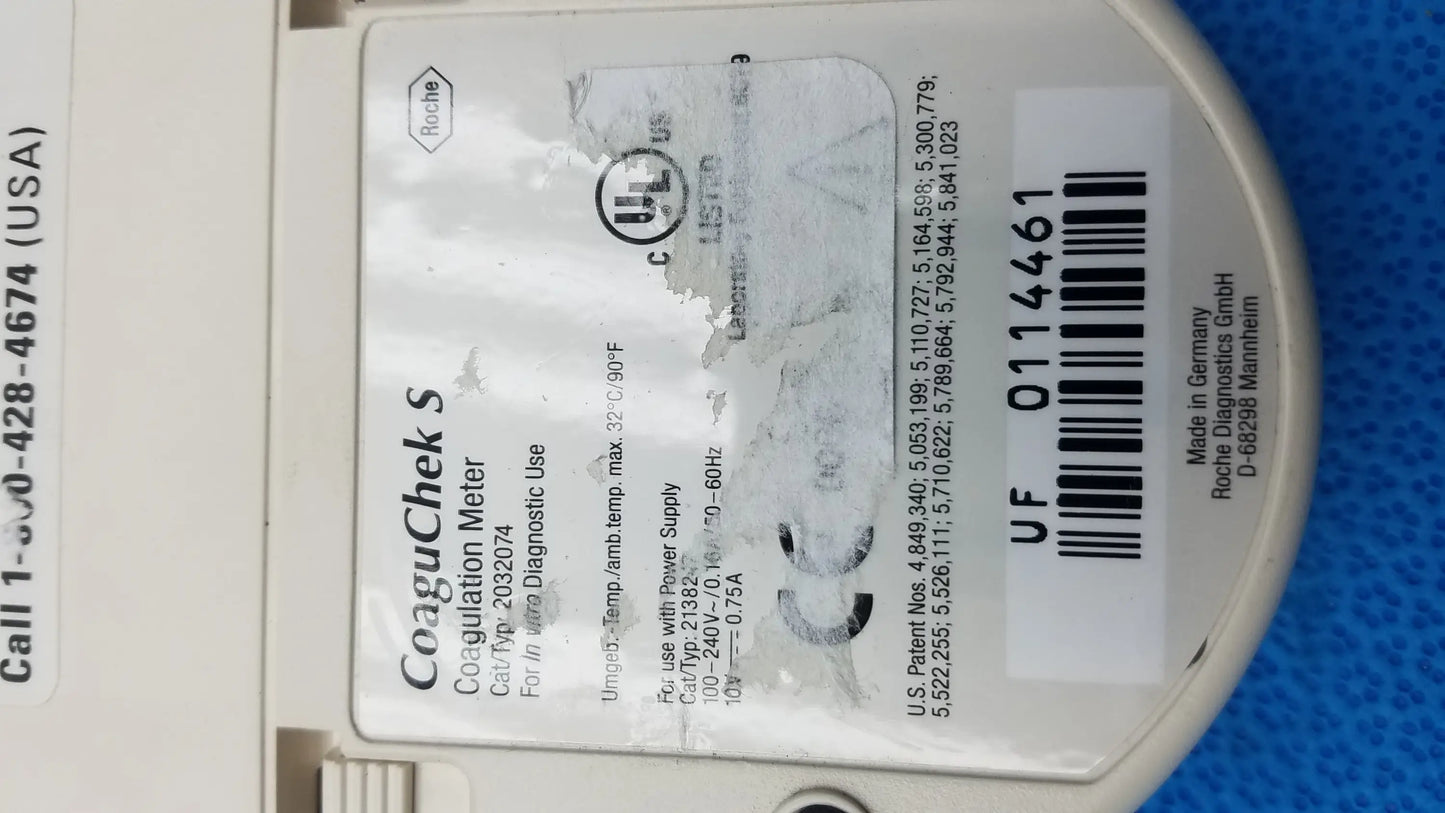 Roche CoaguChek S Coagulation Meter Coagulation Meter, second-hand product photo 12