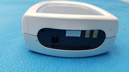 Roche CoaguChek XS Plus Coagulation Meter 04562780001 Coagulation Meter, second-hand product photo 7