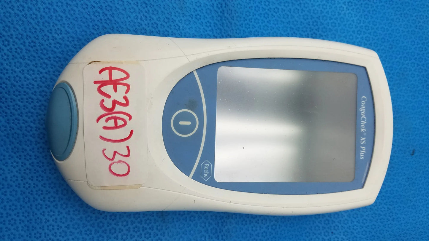 Roche CoaguChek XS Plus Coagulation Meter Coagulation Meter, second-hand product photo 4