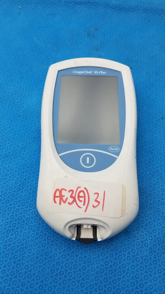 Roche CoaguChek XS Plus Coagulation Meter Cat # 04562780001 Coagulation Meter, second-hand product photo 1
