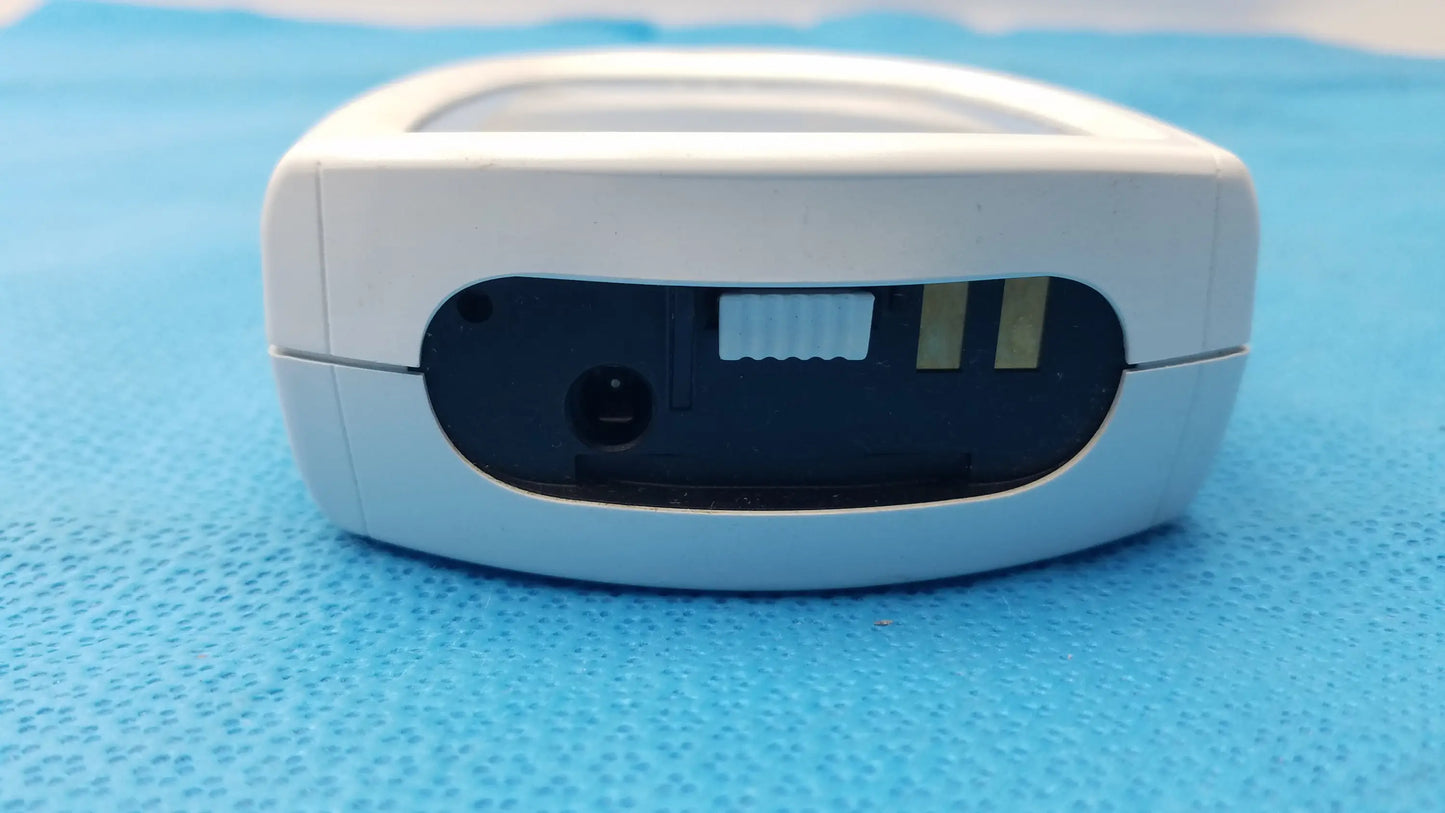 Roche CoaguChek XS Plus Coagulation Meter Coagulation Meter, second-hand product photo 7