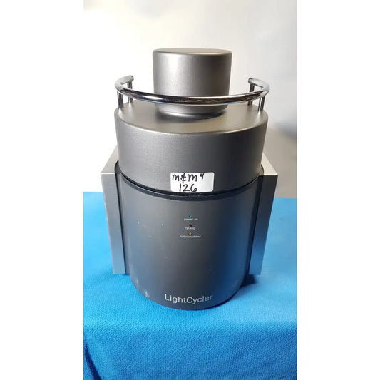 Reuse Medical Roche LightCycler Real-Time PCR System Thermal Analyzer PCR Thermal Cyclers, second-hand product photo 1