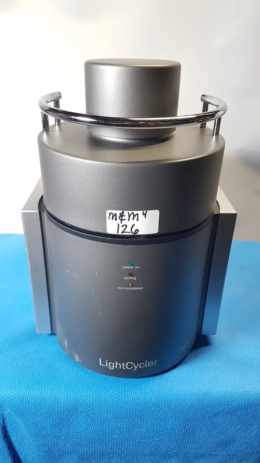 Reuse Medical Roche LightCycler Real-Time PCR System Thermal Analyzer PCR Thermal Cyclers, second-hand product photo 1