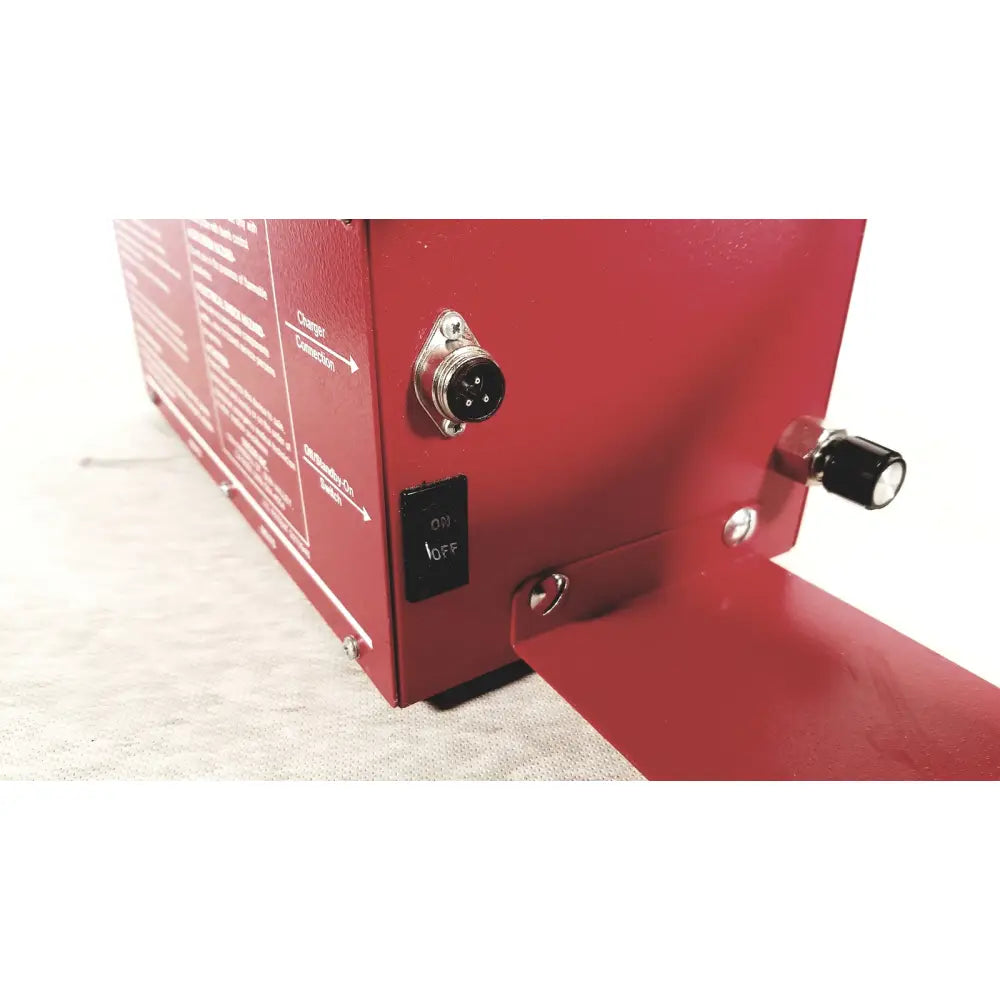 Red metal scort 40014b portable regulator suction unit with black toggle switch and circular connector port