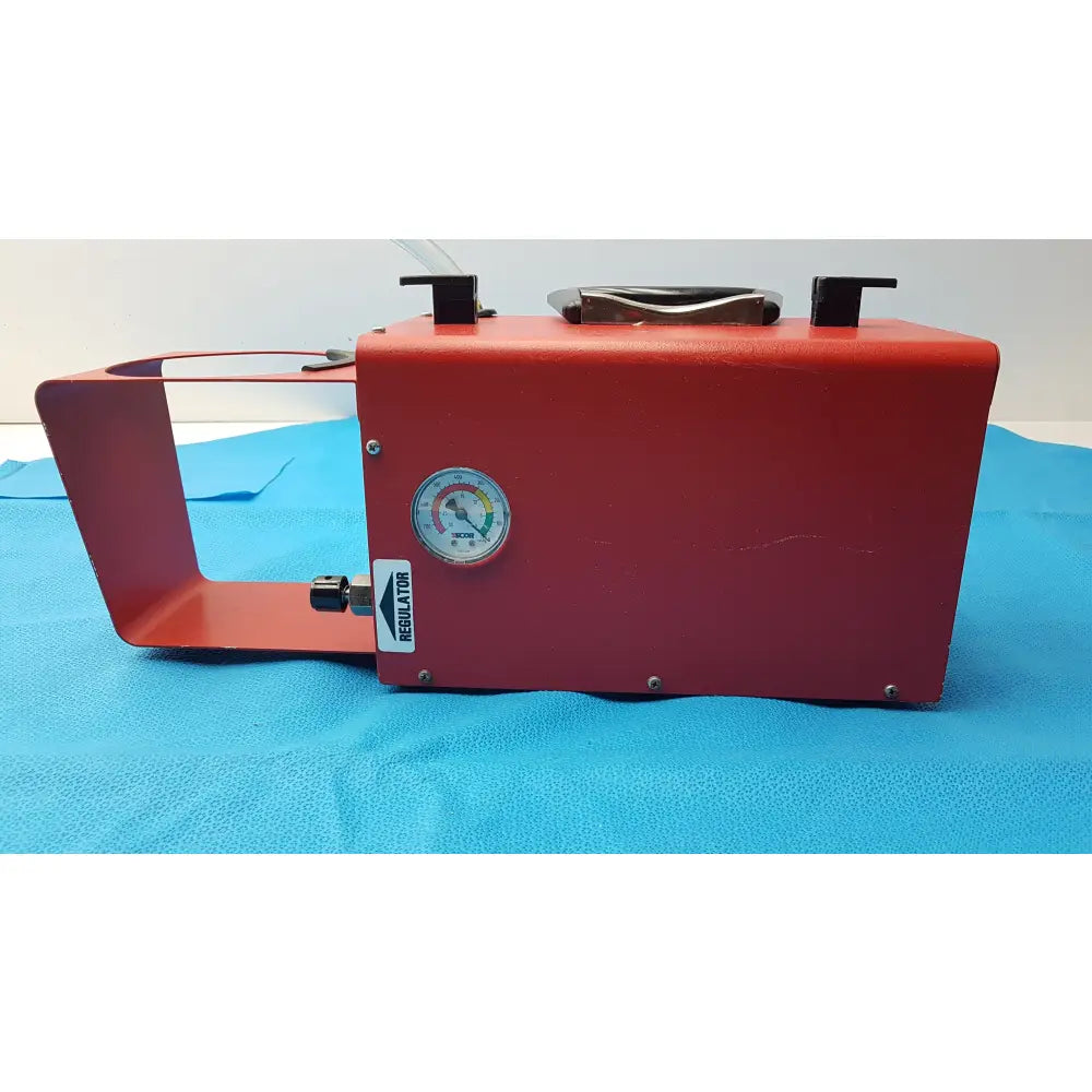 S-Scort 40014B Portable Regulator Suction Unit - Portable Regulator Suction Unit