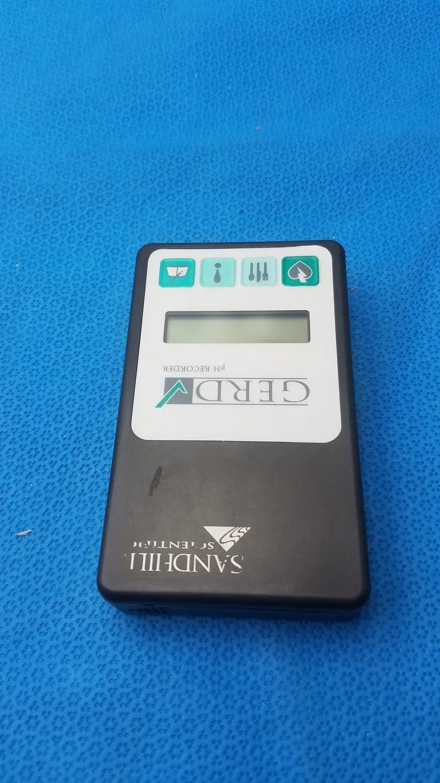 Black handheld sandhill scientific gerd ph recorder with digital screen and four teal function buttons model g99-1100