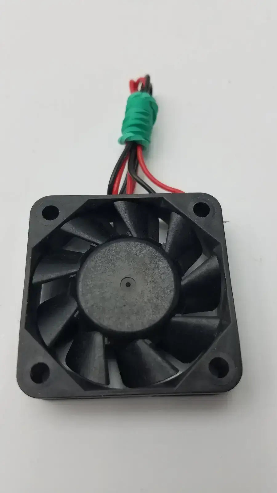 Sanyo Denki Cooling Fan 4 109P0412H902, 40x10mm 12VDC DC Axial Fan, second-hand product photo 7