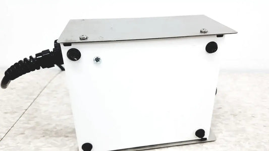 Science First Therm-Bath 120V Water Bath with Thermostat Laboratory Water Bath, second-hand product photo 2