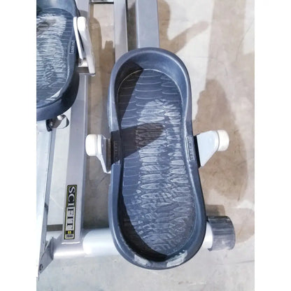 Black rubber foot platform with textured scale grip pattern for scifit sx7000 elliptical commercial lower body trainer