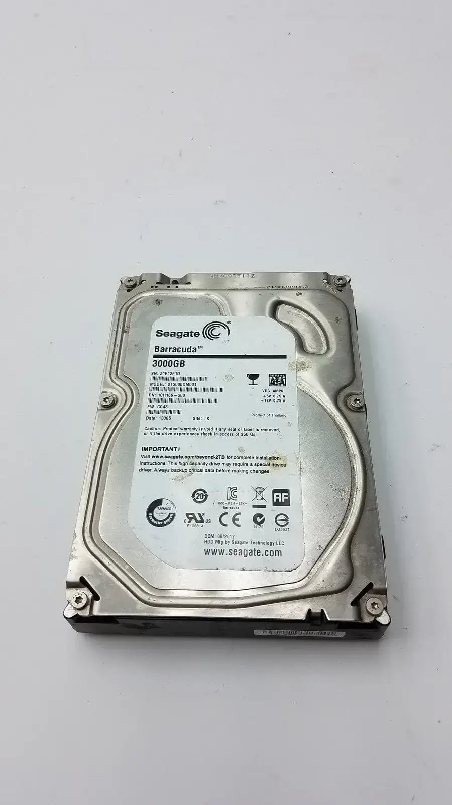 Seagate Barracuda 3TB 7200RPM 3.5" SATA HDD ST3000DM001 9YN166 Desktop Drive Internal Hard Drive, as-is (for parts) product photo 8