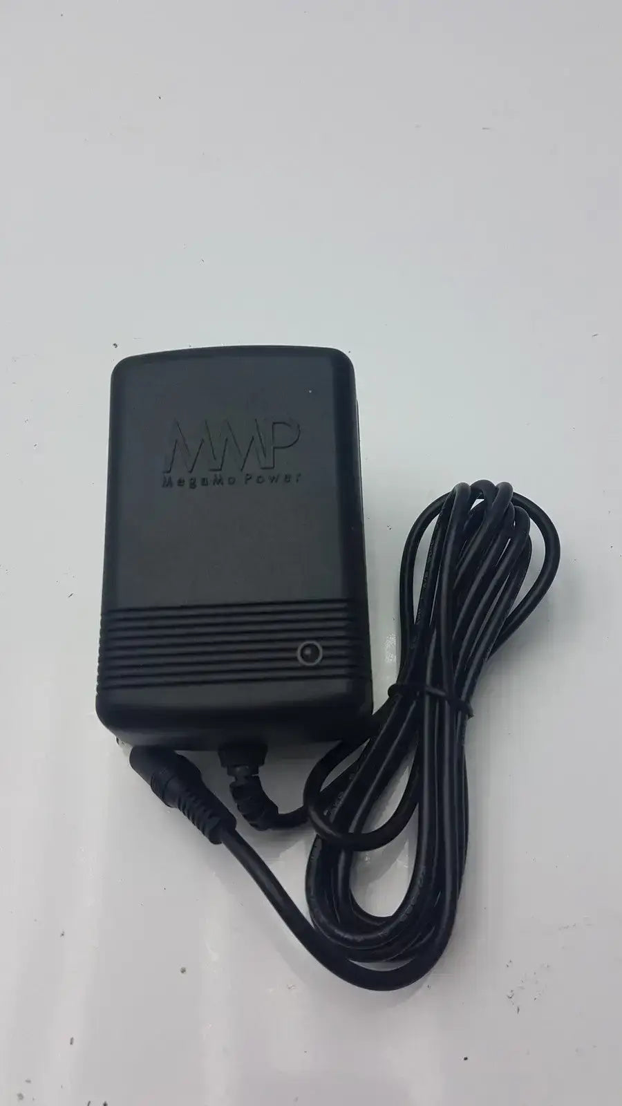 Megamo Sega Genesis AC Class 2 Power Supply Adapter MK-2103 Power Supply Adapter, second-hand product photo 3