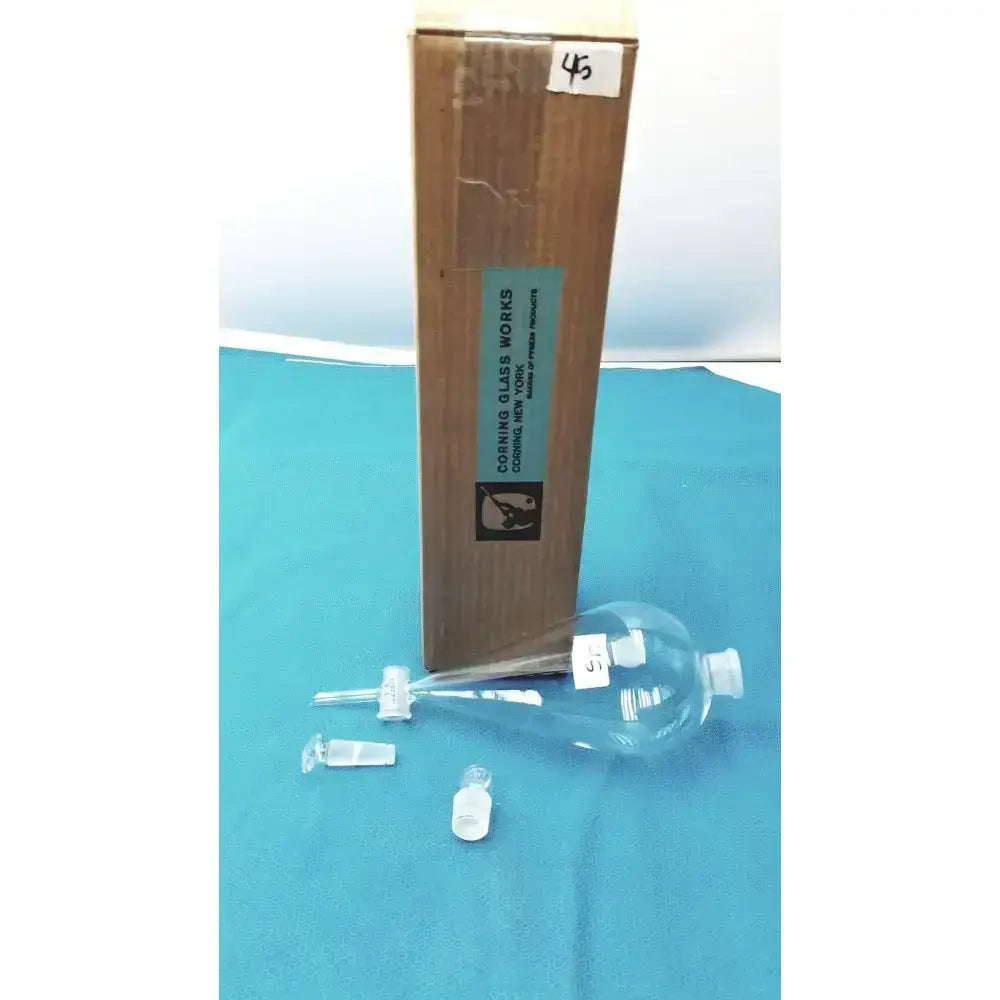 Unbranded Separatory Funnel – Borosilicate Glass 500 mL Separatory Funnel, second-hand product photo 1