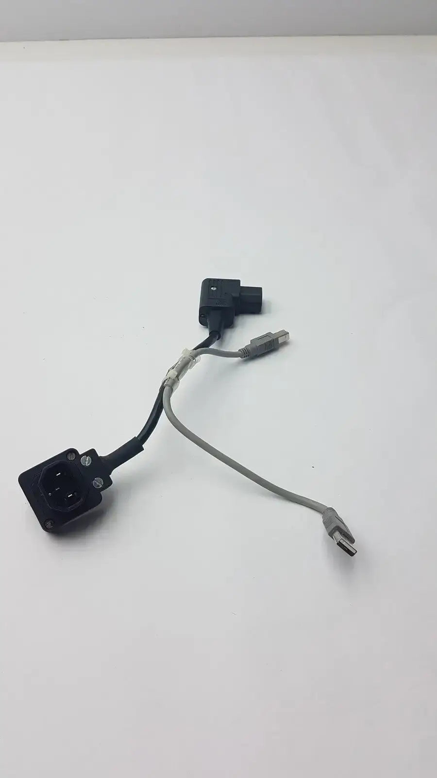 Unbranded Set of 2 White and Grey Cables Cable, second-hand product photo 6