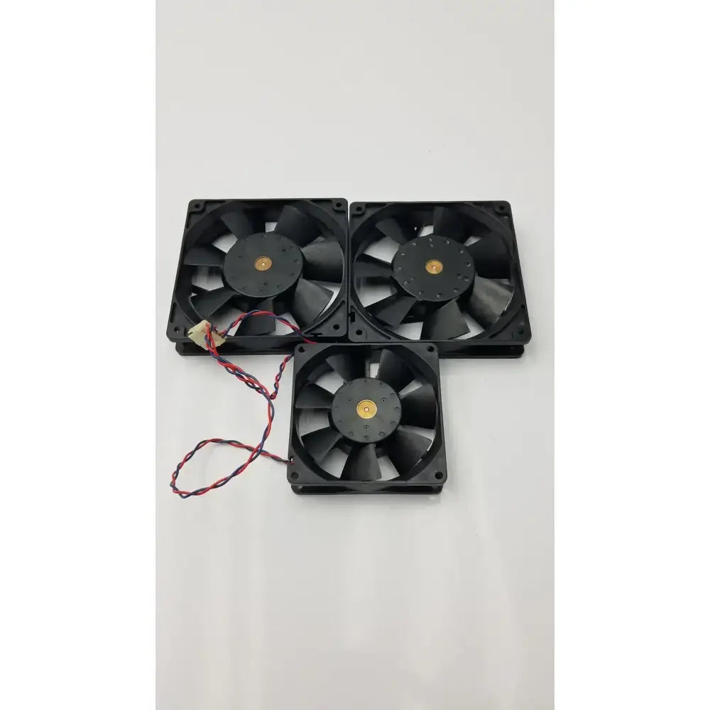 U.S. TOYO FAN Set of 3 Brushless DC San Ace 25 109p1212m4021 Brushless DC Axial Fan, second-hand product photo 3