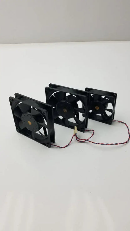 U.S. TOYO FAN Set of 3 Brushless DC San Ace 25 109p1212m4021 Brushless DC Axial Fan, second-hand product photo 4