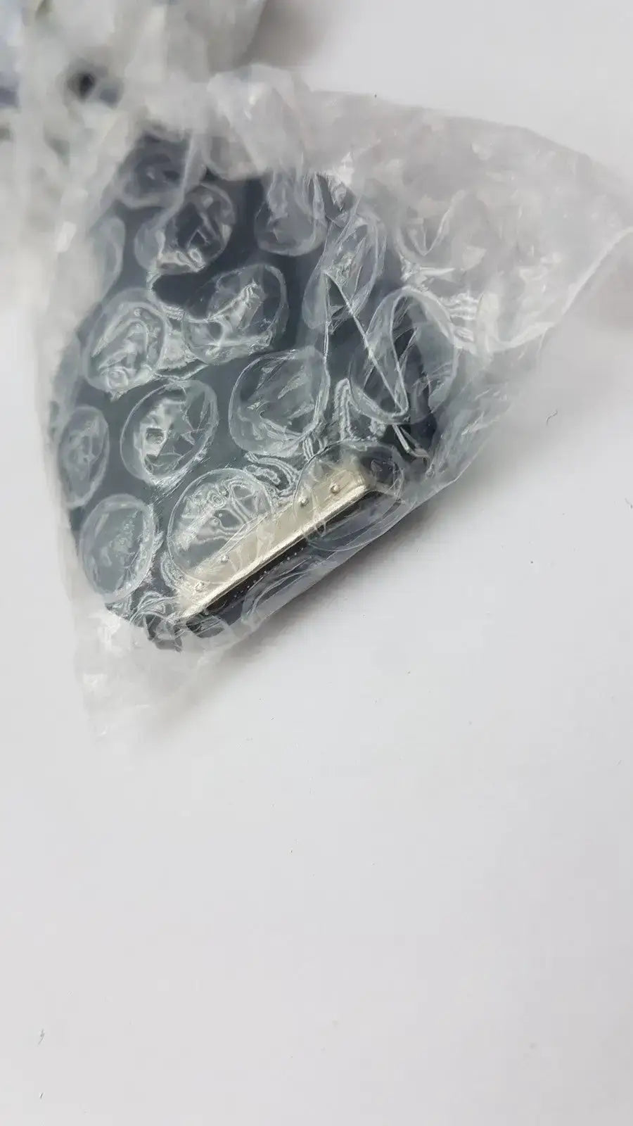 Generic Set of 3 Cables, 1x 72-3383-01 Rev A2, 1x 37-1061-01 Rev A0, 1x E141823-6 Networking Cables, second-hand product photo 7