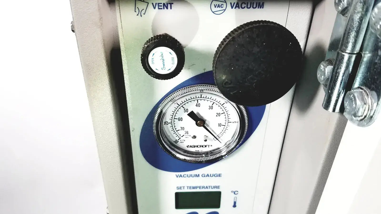 Combimatrix Sheldon VWR 1415M Vacuum Oven 9100710 Yokogawa UT150 Omega DP460 MKS PDR2000 Oligonucleotide Array Synthesizer, second-hand product photo 3
