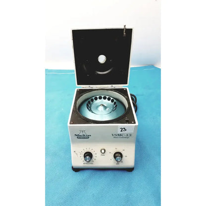 Reuse Medical Shelton Scientific VSMC-13 Benchtop Laboratory Centrifuge Compact Design Centrifuge Tubes, second-hand product photo 1