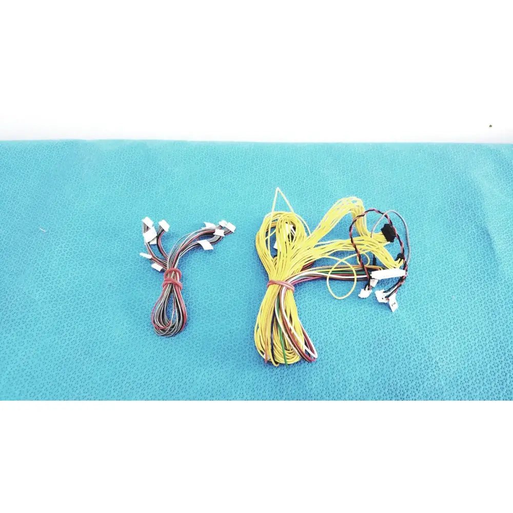 Reuse Medical Shinagawa AWM 1007 Female Multi-Pin Connectors Wire Harness Medical Cables & Cords, second-hand product photo 1