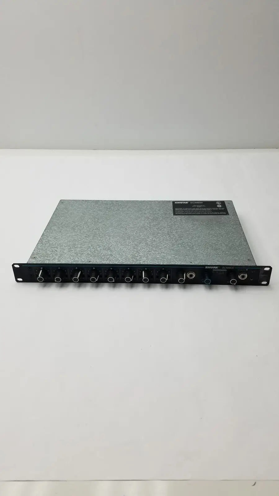 Reuse Medical Shure SCM800 Rackmount Professional 8 Channel Microphone Mixer Live & Studio Mixers, second-hand product photo 1