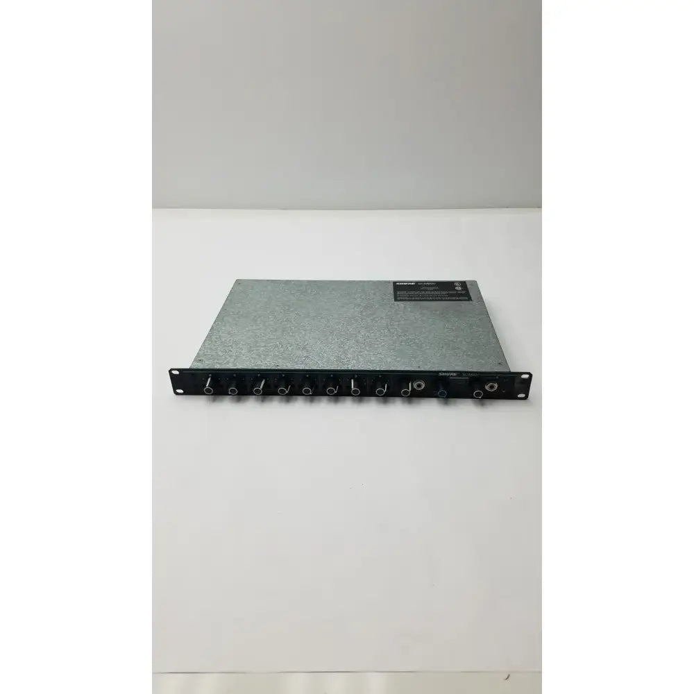 Reuse Medical Shure SCM800 Rackmount Professional 8 Channel Microphone Mixer Live & Studio Mixers, second-hand product photo 1