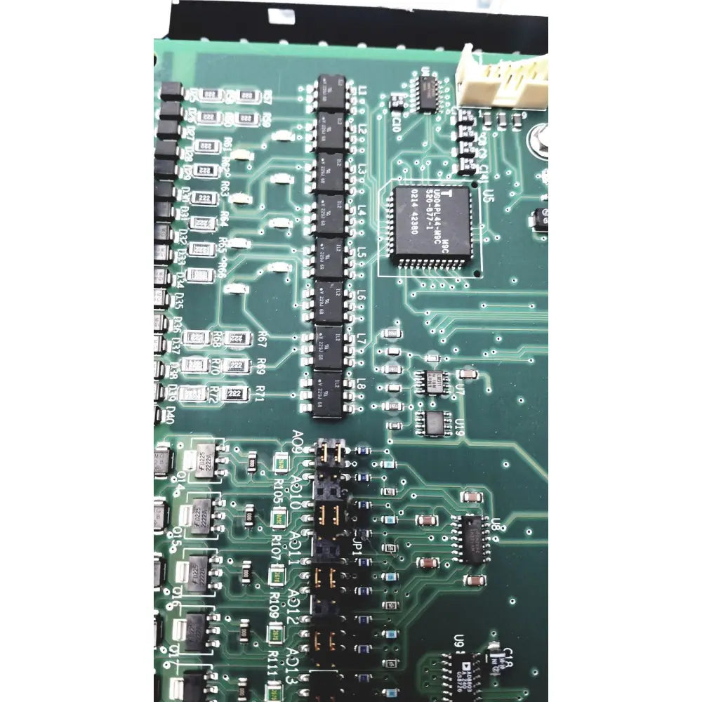 Green printed circuit board of siemens apogee automation 549-627 1210 modular equipment controller with black ic and silver soldered components