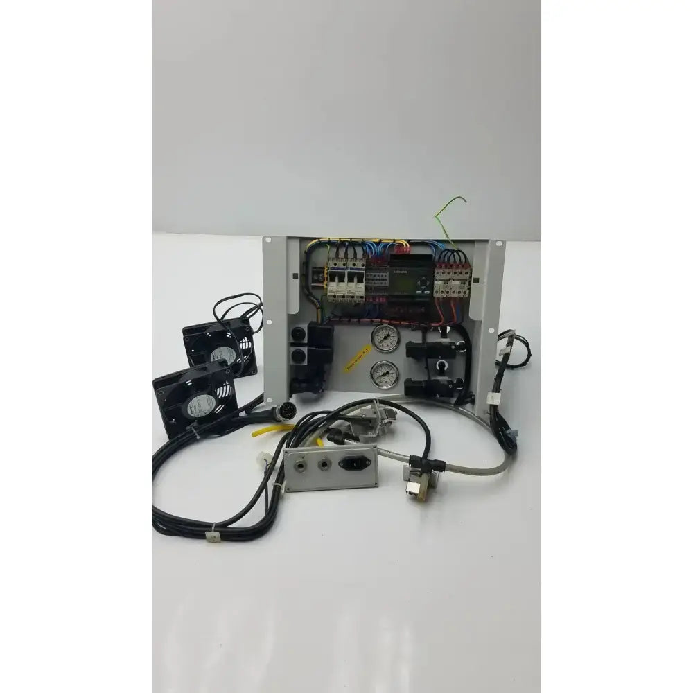Siemens LOGO! 230RC 6ED1 052-1FB00-0BA4 With Fan, Fuse and Meter PLC Module, second-hand product photo 3