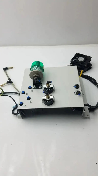 Siemens LOGO! 230RC 6ED1 052-1FB00-0BA4 With Fan, Fuse and Meter PLC Module, second-hand product photo 18