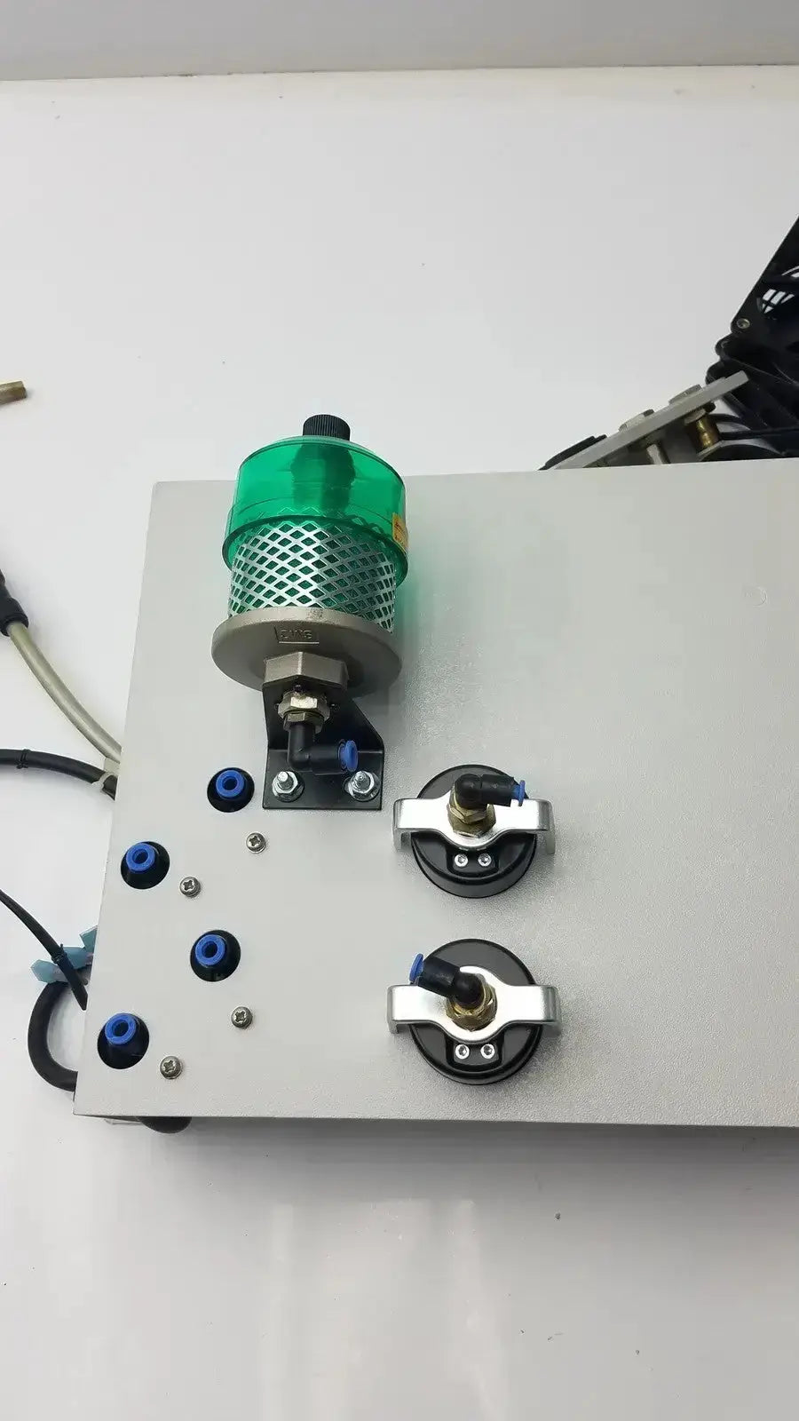 Siemens LOGO! 230RC 6ED1 052-1FB00-0BA4 With Fan, Fuse and Meter PLC Module, second-hand product photo 19