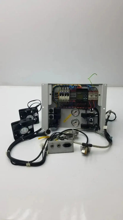 Siemens LOGO! 230RC 6ED1 052-1FB00-0BA4 With Fan, Fuse and Meter PLC Module, second-hand product photo 2