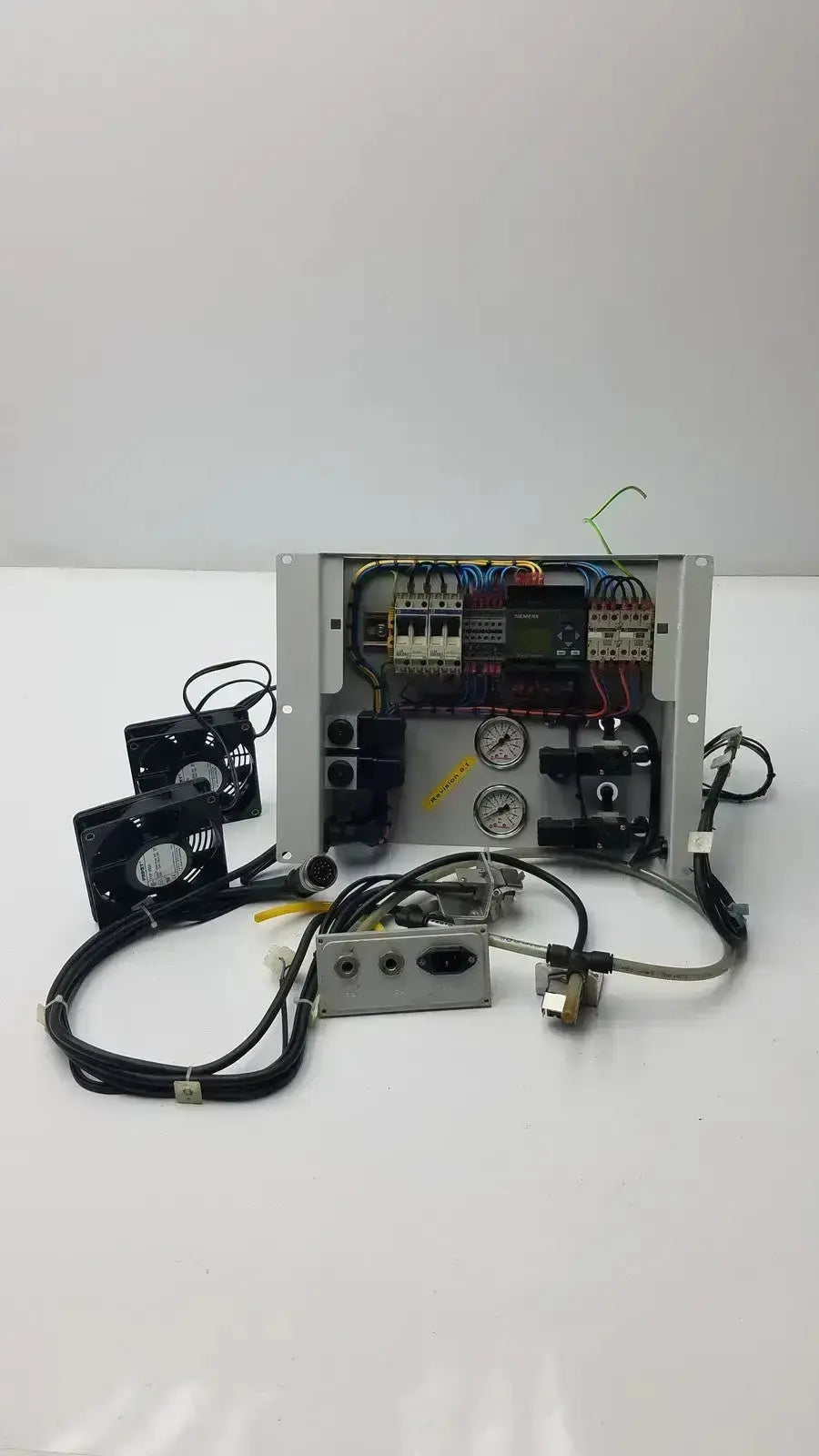 Siemens LOGO! 230RC 6ED1 052-1FB00-0BA4 With Fan, Fuse and Meter PLC Module, second-hand product photo 2