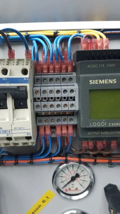 Siemens LOGO! 230RC 6ED1 052-1FB00-0BA4 With Fan, Fuse and Meter PLC Module, second-hand product photo 12