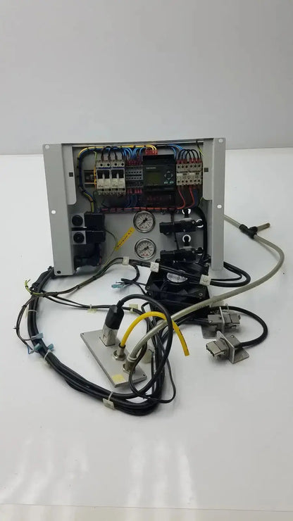 Siemens LOGO! 230RC 6ED1 052-1FB00-0BA4 With Fan, Fuse and Meter PLC Module, second-hand product photo 1