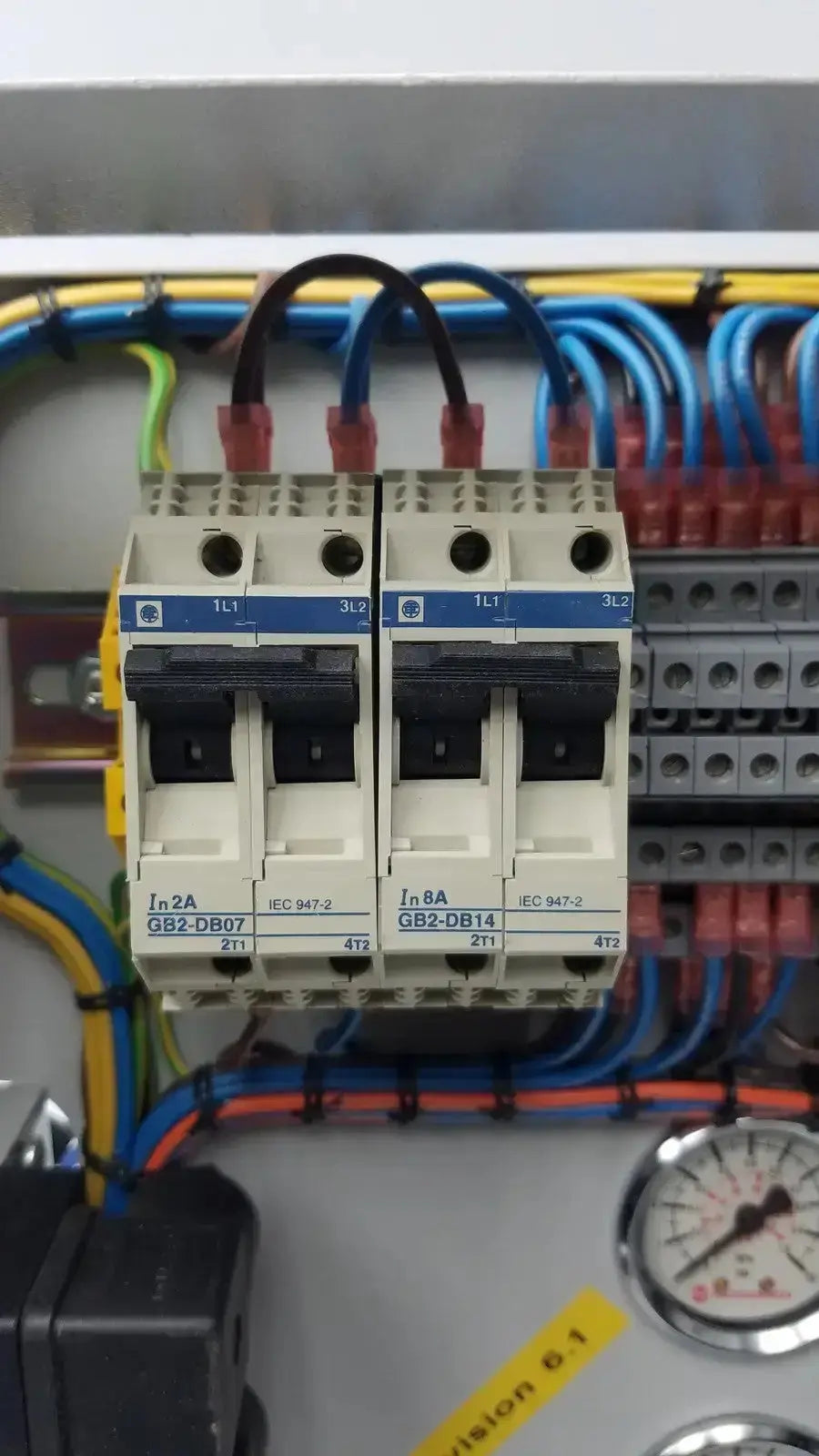 Siemens LOGO! 230RC 6ED1 052-1FB00-0BA4 With Fan, Fuse and Meter PLC Module, second-hand product photo 13
