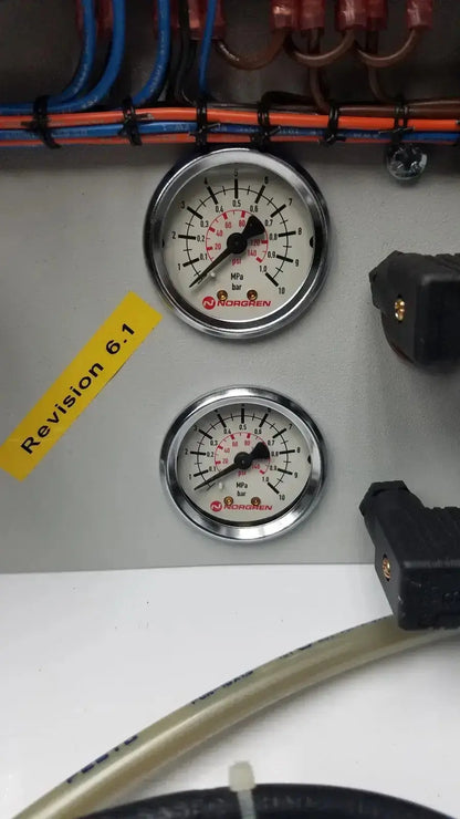 Siemens LOGO! 230RC 6ED1 052-1FB00-0BA4 With Fan, Fuse and Meter PLC Module, second-hand product photo 8