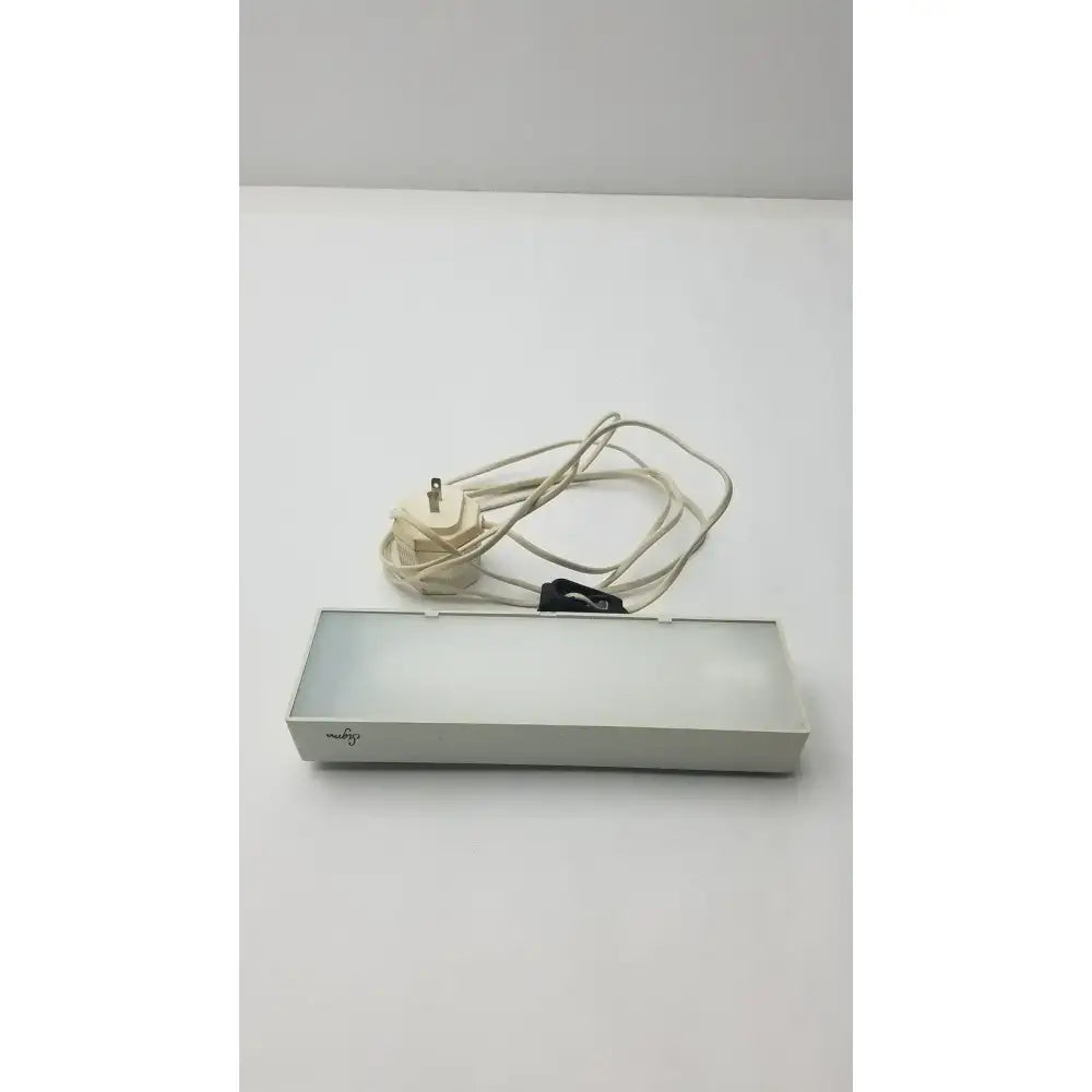 Alco Controls Sigma Wave White Light With Plug Medical Lighting, second-hand product photo 3