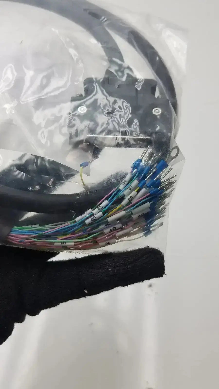 See Pictures Signal Cable, Preassembled Motor Connection 6SL3260-4NA00-1VB0 Signal Cable, new product photo 2