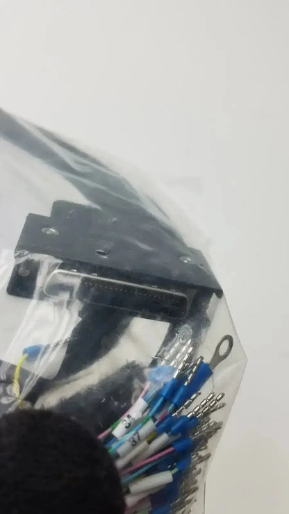See Pictures Signal Cable, Preassembled Motor Connection 6SL3260-4NA00-1VB0 Signal Cable, second-hand product photo 3