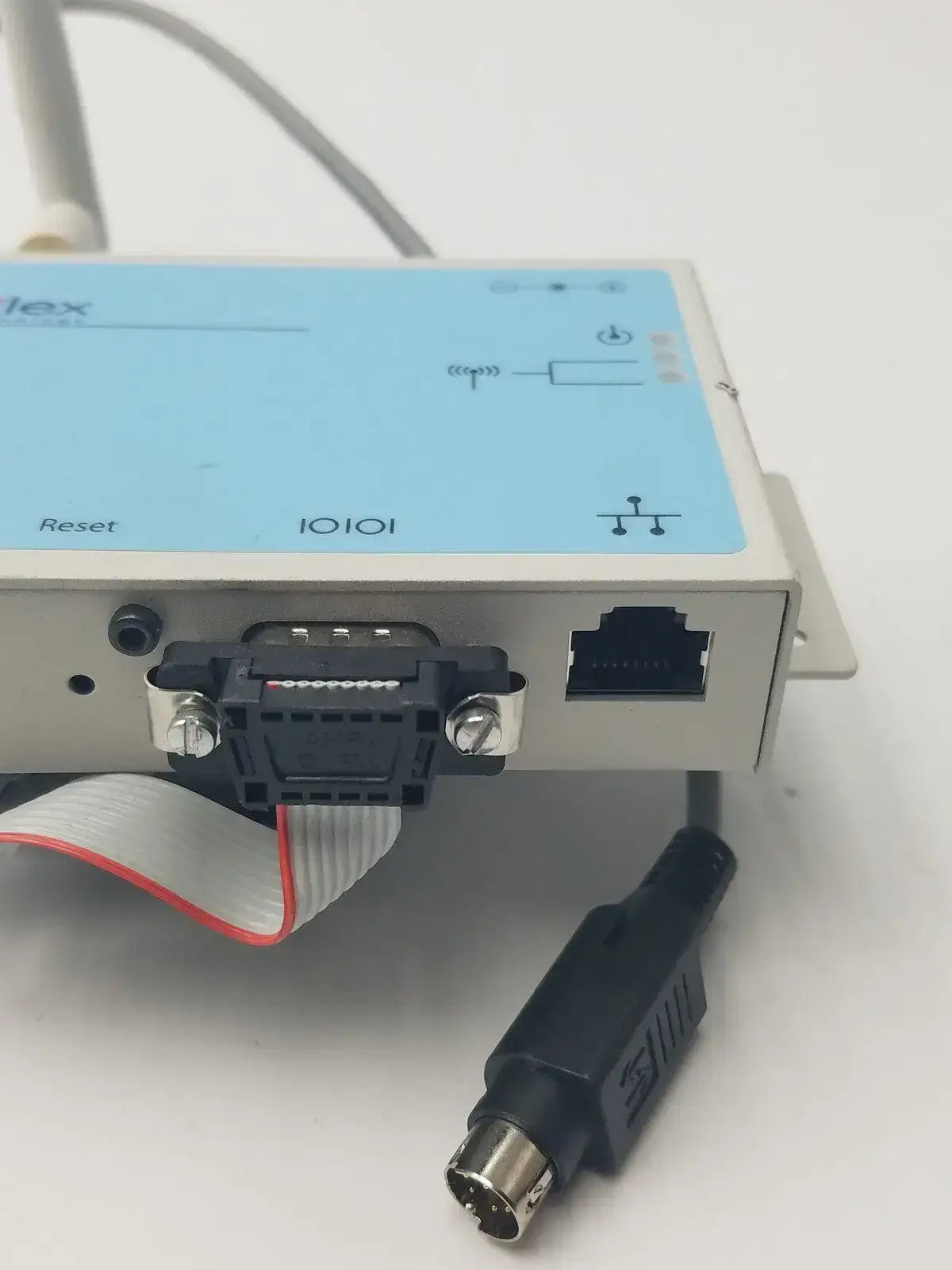 Silex Technologies- SX-500 Serial Server With Adapter Serial Device Server, second-hand product photo 5
