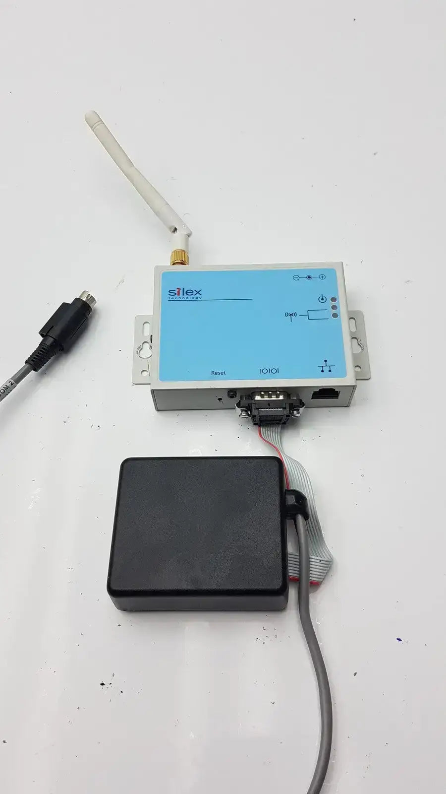 Silex Technology SX-500 Serial Server With American Cable Part 75505R Serial Device Server, second-hand product photo 1