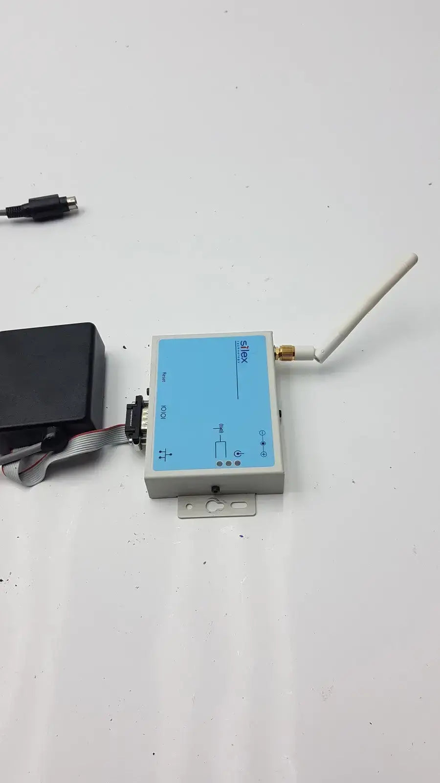 Silex Technology SX-500 Serial Server With American Cable Part 75505R Serial Device Server, second-hand product photo 2