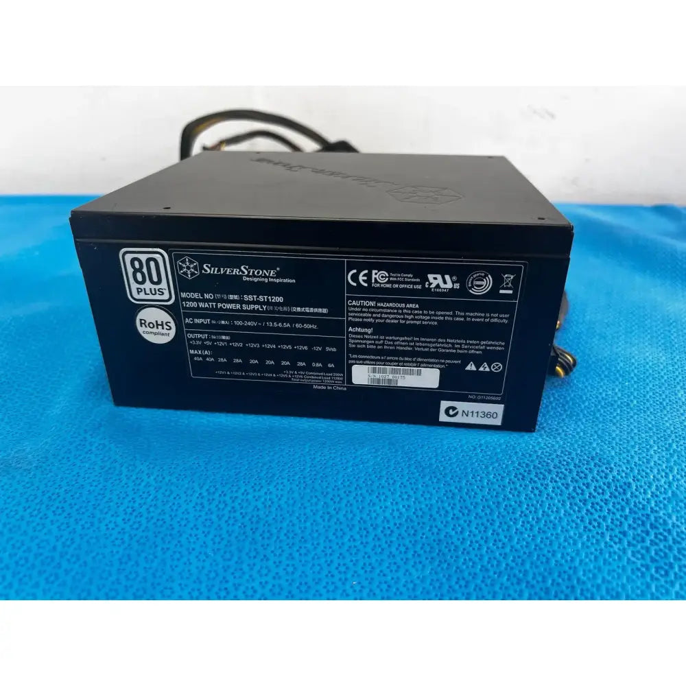 Reuse Medical SilverStone 80 Plus SST-ST1200-G 1200W Strider Gold 80 Plus Gold Power Supply Power Supplies, second-hand product photo 1