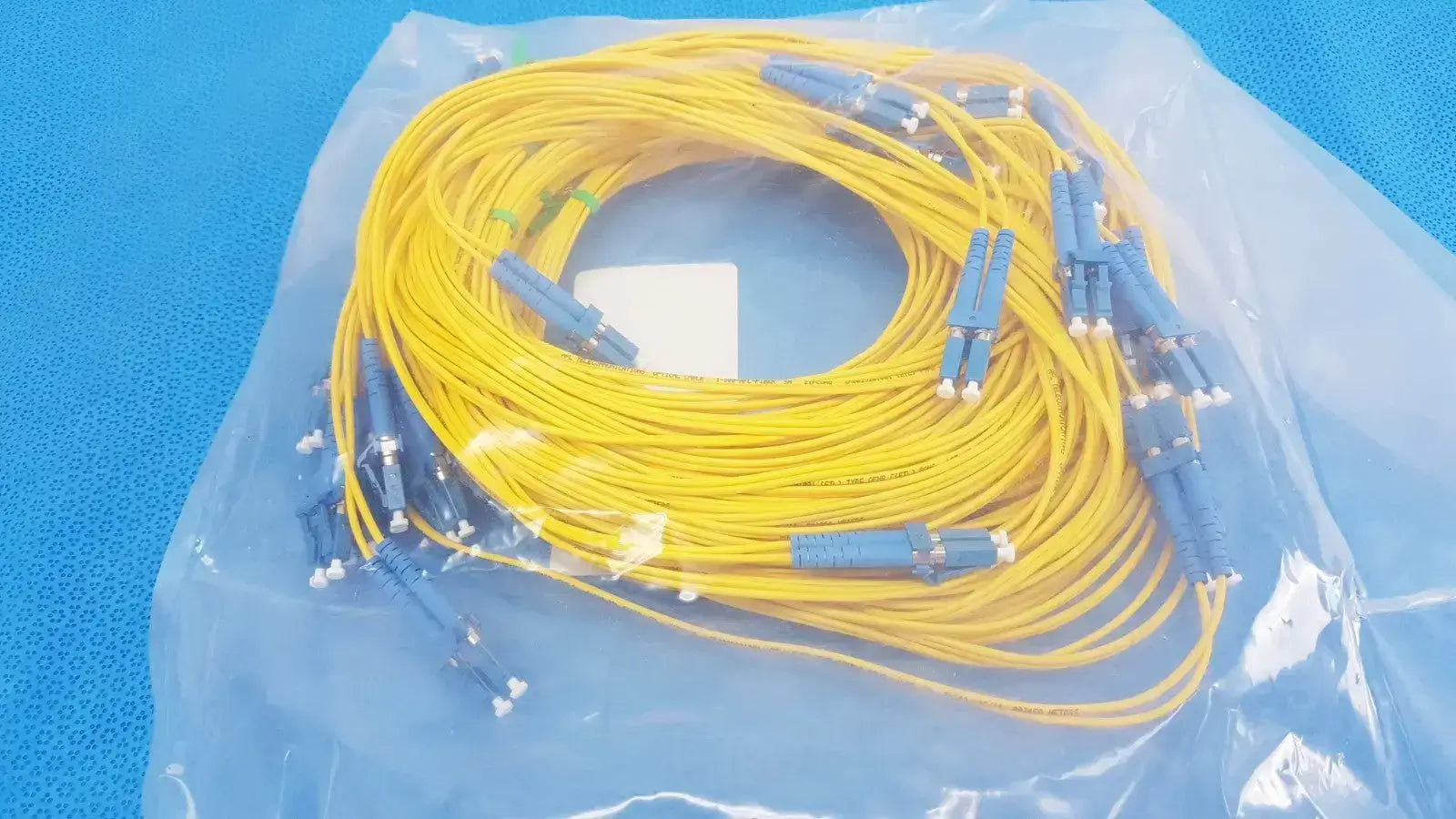 Kentek Singlemode Fiber Optic Cable Assembly – LC to LC, UPC Polish, 5 Meter Box of 26 Fiber Optic Cable Assembly, second-hand product photo 10