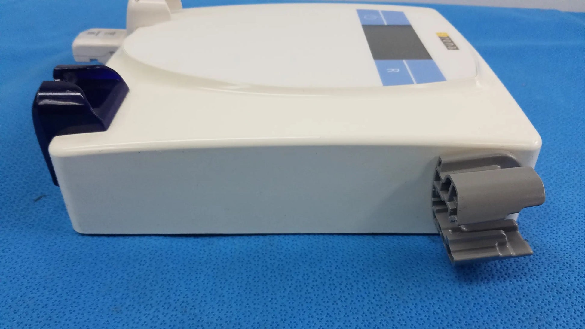 Sirona D3495 Dental Wall Module SR 02420 Dental Wall Module, second-hand product photo 4