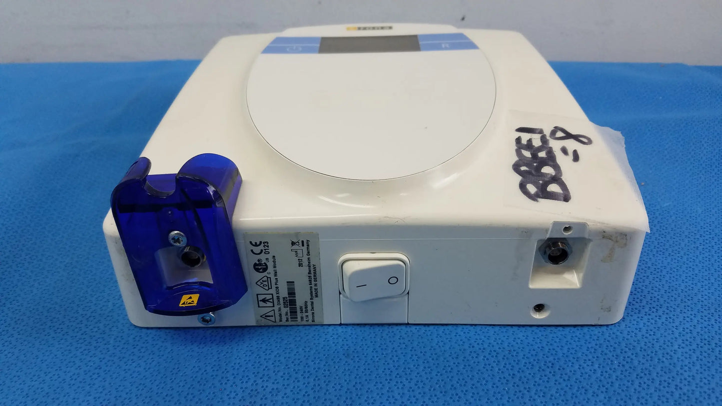 Sirona D3495 Dental Wall Mounted Unit SR 02525 Dental Wall Mounted Unit, second-hand product photo 4
