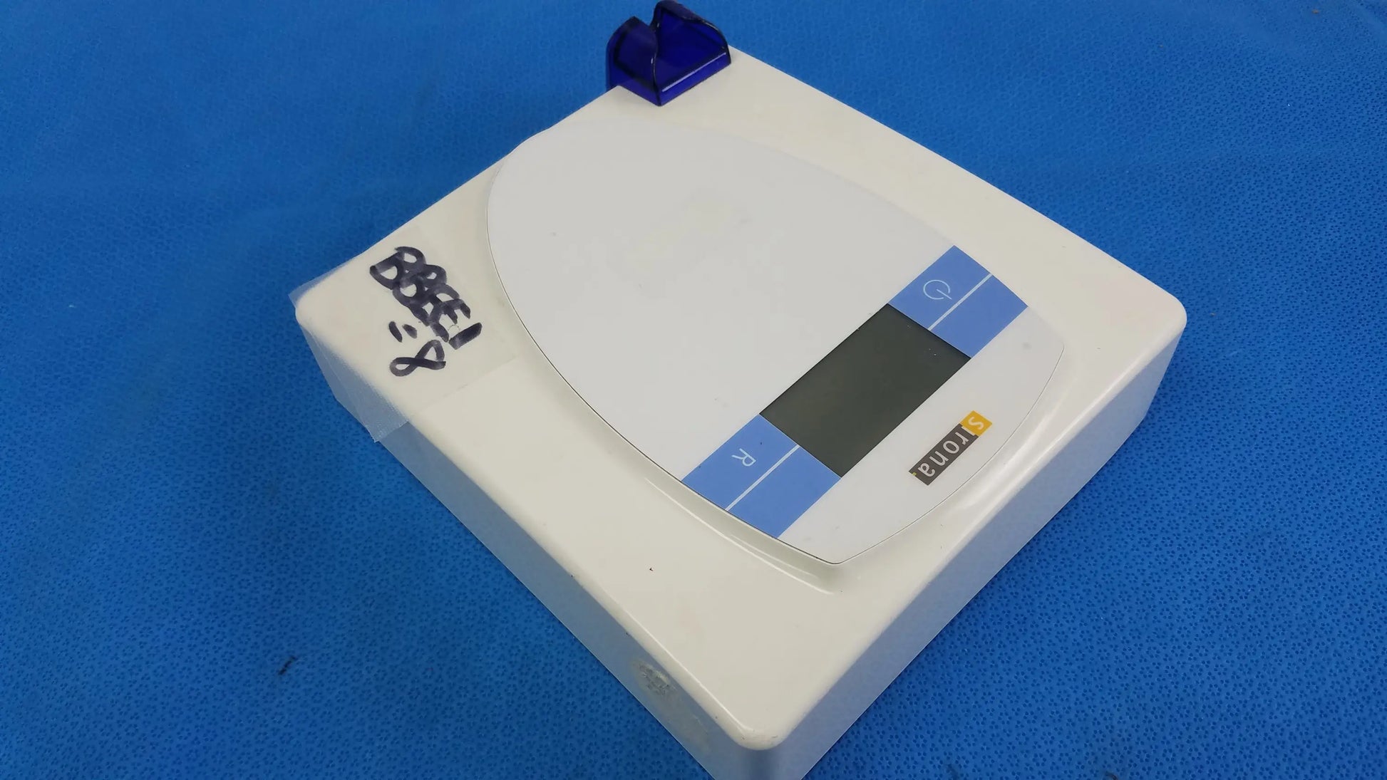 Sirona D3495 Dental Wall Mounted Unit SR 02525 Dental Wall Mounted Unit, second-hand product photo 5