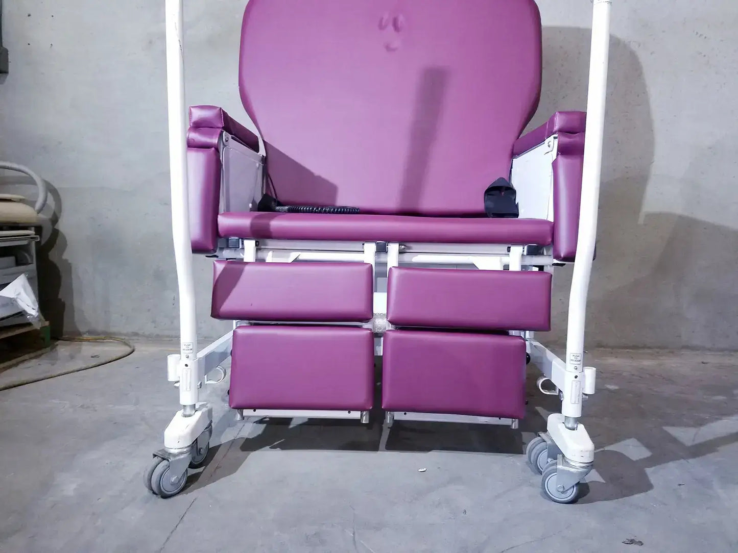 SW-Shuttle Sizewise 31060001-SW Shuttle Standard Stretcher Chair Stretcher Chair, second-hand product photo 4