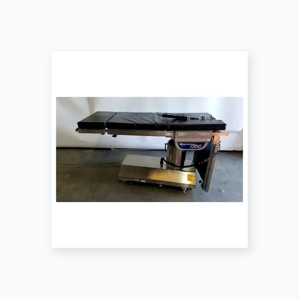 Reuse Medical Skytron 1700 Surgical Table With Hand Control Examination & Operation Tables, as-is (for parts) product photo 1