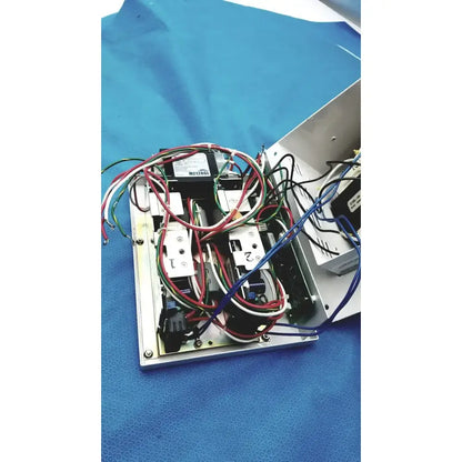 Skytron Aurora LED Surgical Light Control Box B9-610-02 120V 288W Surgical Light Control Box, second-hand product photo 15