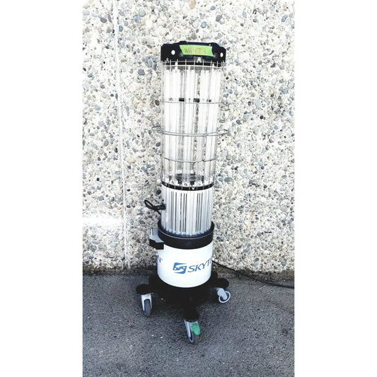 Reuse Medical Skytron IPT1140 Power Unit | 120–240V AC | Industrial Equipment Patient Monitors, second-hand product photo 1